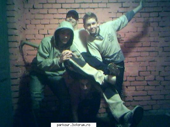 B-Boy Bitza - era si el mai micutz..dar tot breaker si tot cu - --=Break-Dance=--